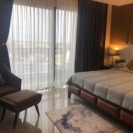 آنغلوس One Euphoria Prime Suite Hotel المظهر الخارجي الصورة