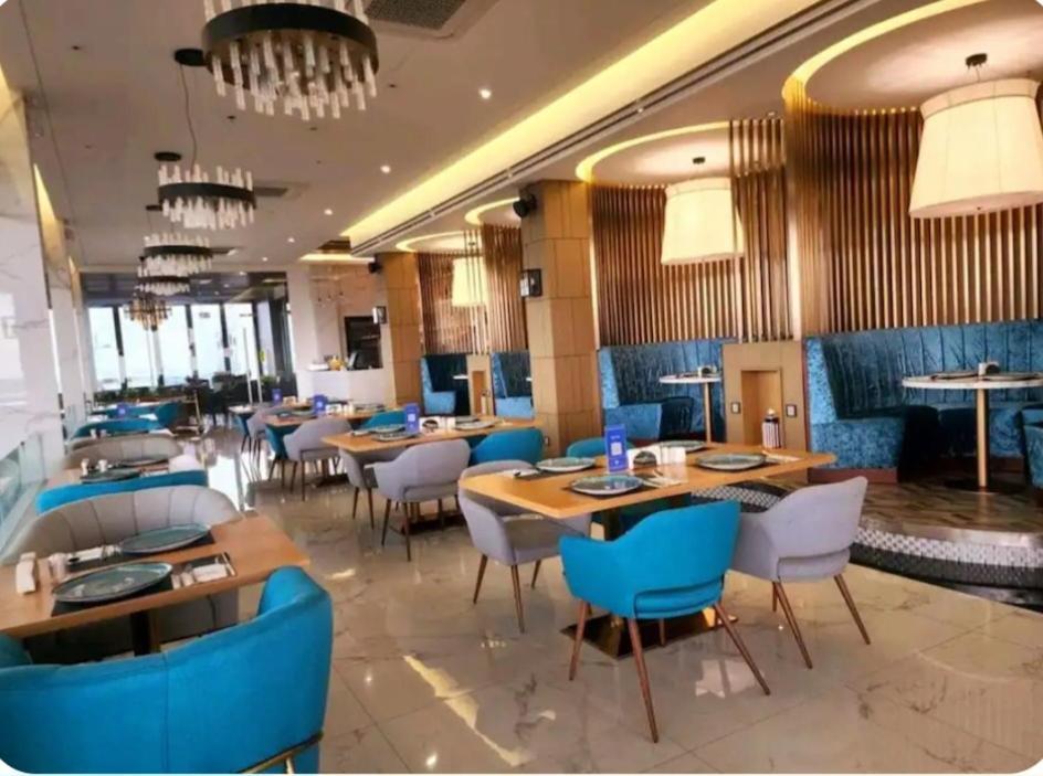 آنغلوس One Euphoria Prime Suite Hotel المظهر الخارجي الصورة