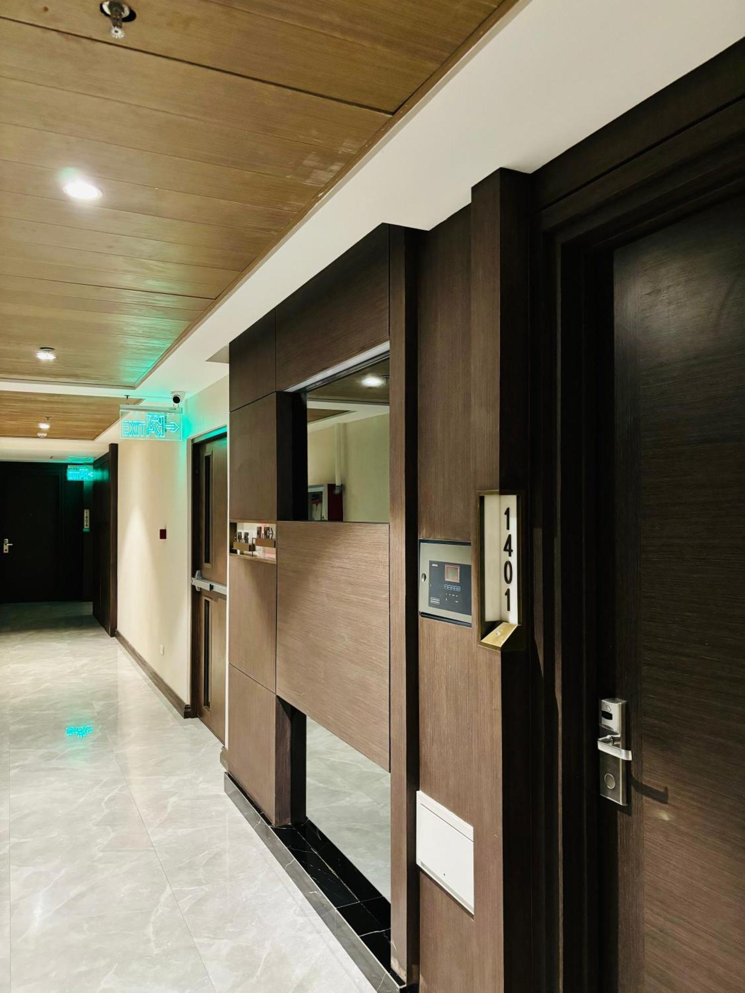 آنغلوس One Euphoria Prime Suite Hotel المظهر الخارجي الصورة